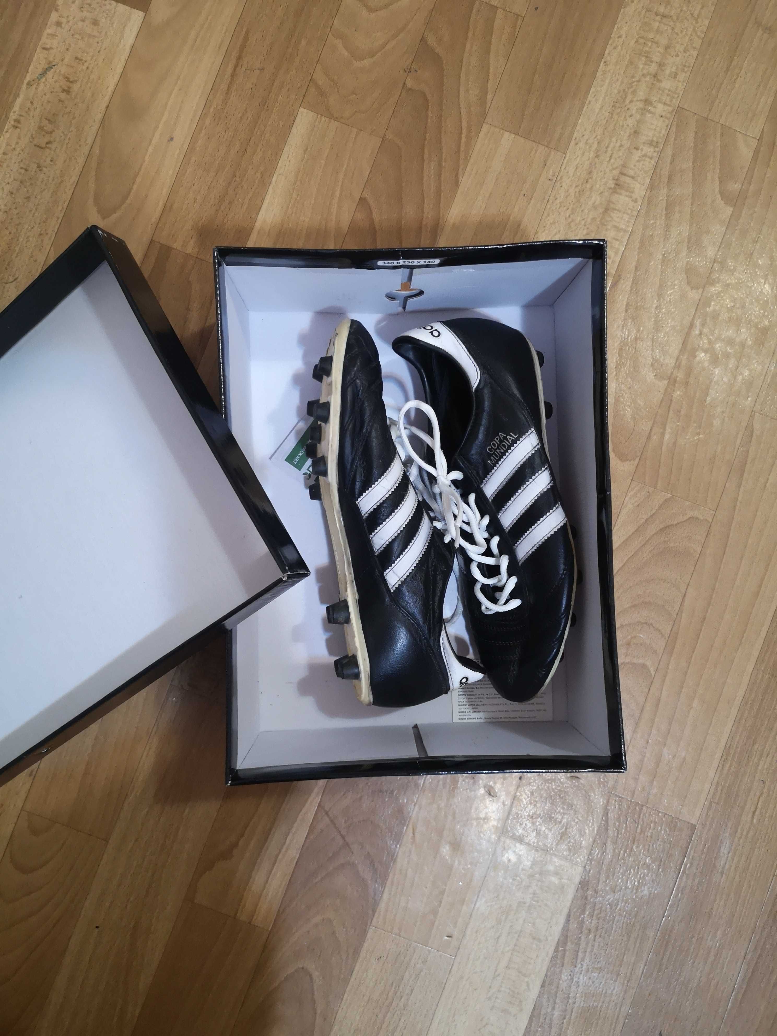 Adidas copa mundial profesional