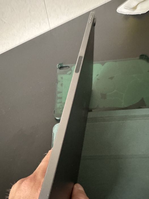 Ipad Air 5 functional pentru piese
