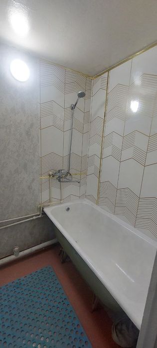СРОЧНО  продаётся квартиа