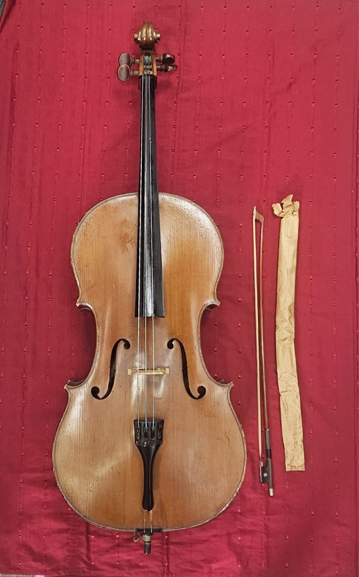 Виолончело модел Stradivari  1890г.

Модел: Stradivari W2

Bubenreuth