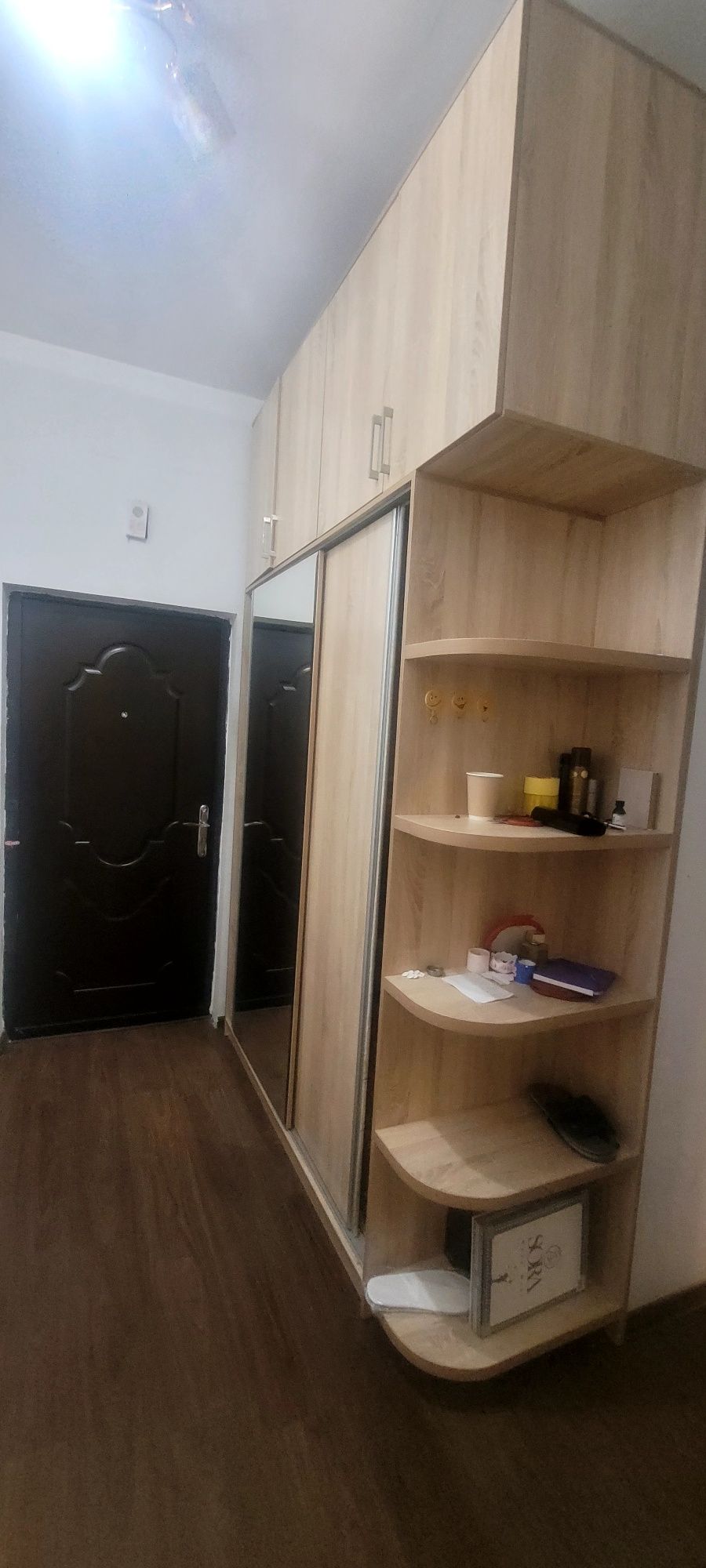 Сдадим семейной паре с ребенком квартиру с удобствами
