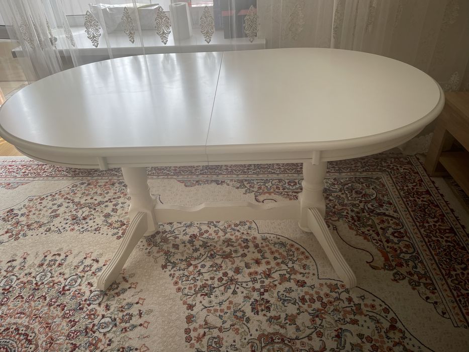Стол Малазия белая