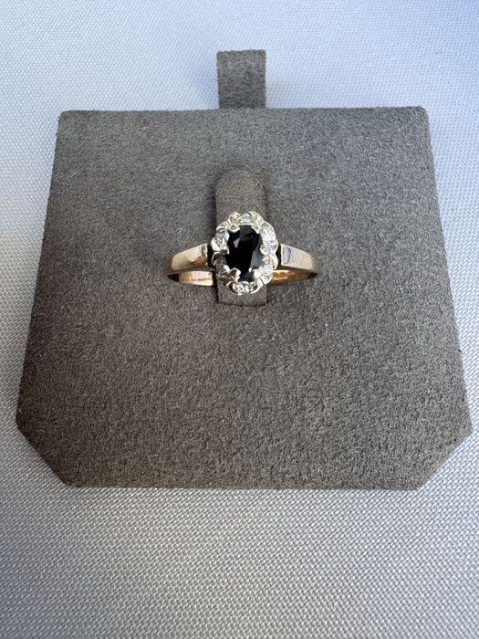 Inel aur 9 k, safir si diamante