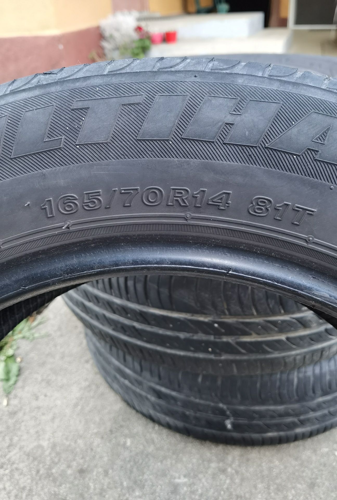Anvelope 165/70 r14