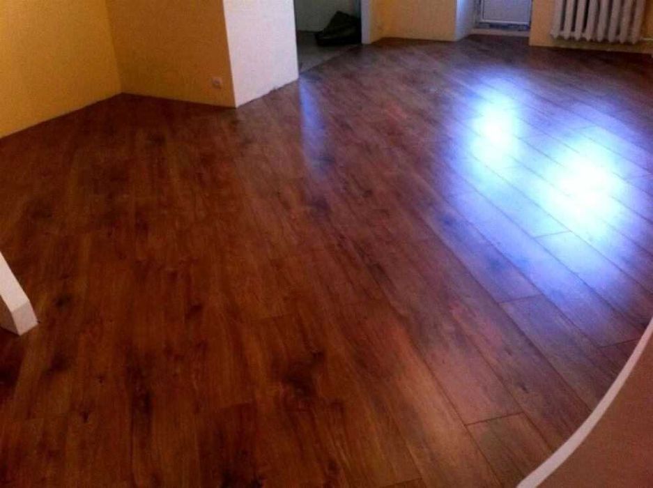 Укладка Ламината