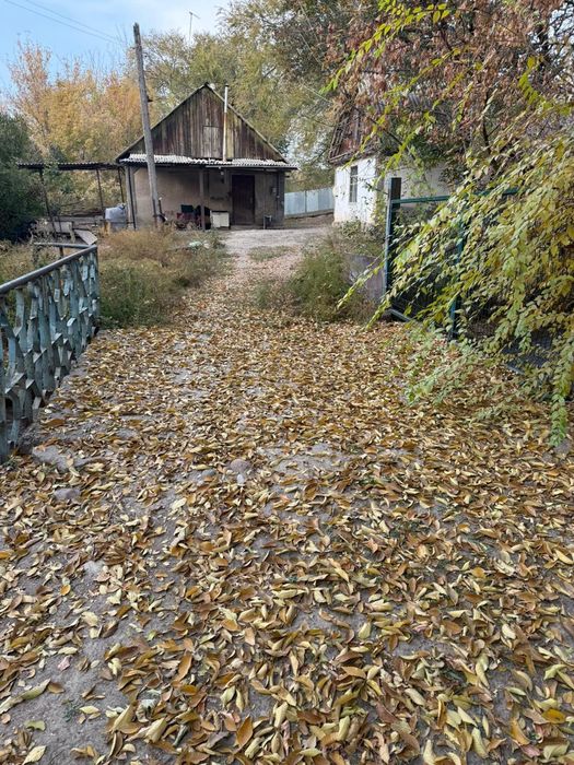 Дом частный сарай речка