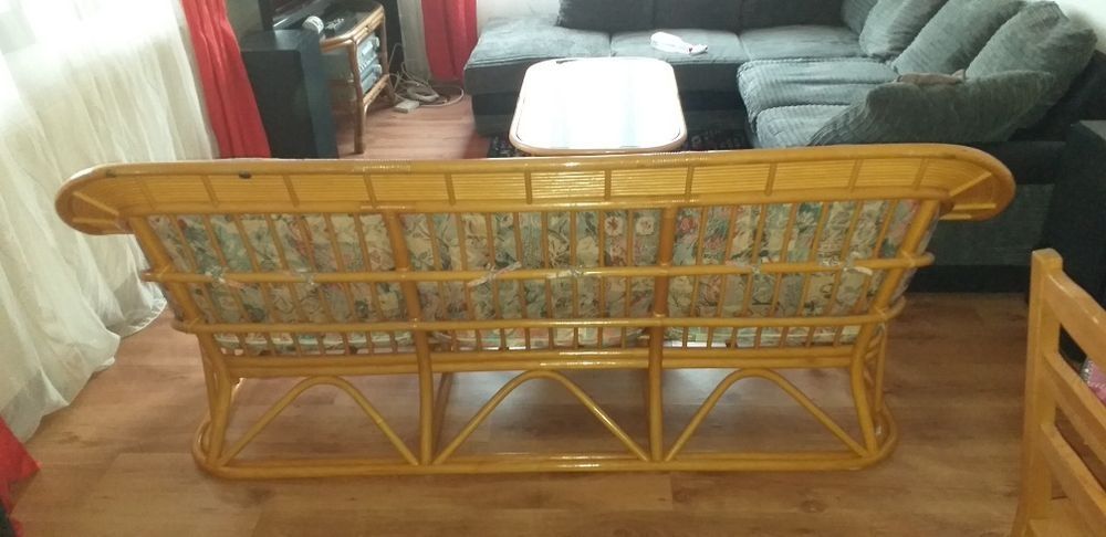 Set bambus model deosebit Canapea+ 2 fotoli + masa cu blat