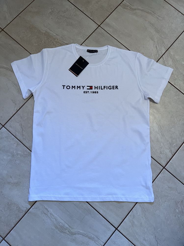 Маркови мъжки тениски Emporio Armani, Hugo Boss, Tommy Hilfiger, Nike