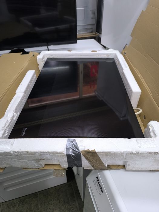 Индукционен плот Miele KM 7678 FL