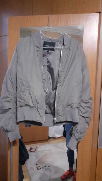 Дамско преходно яке (бомбър) RUT&CIRCLE