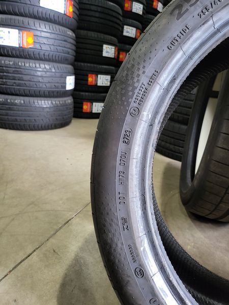 255/40/20 Continental 2бр