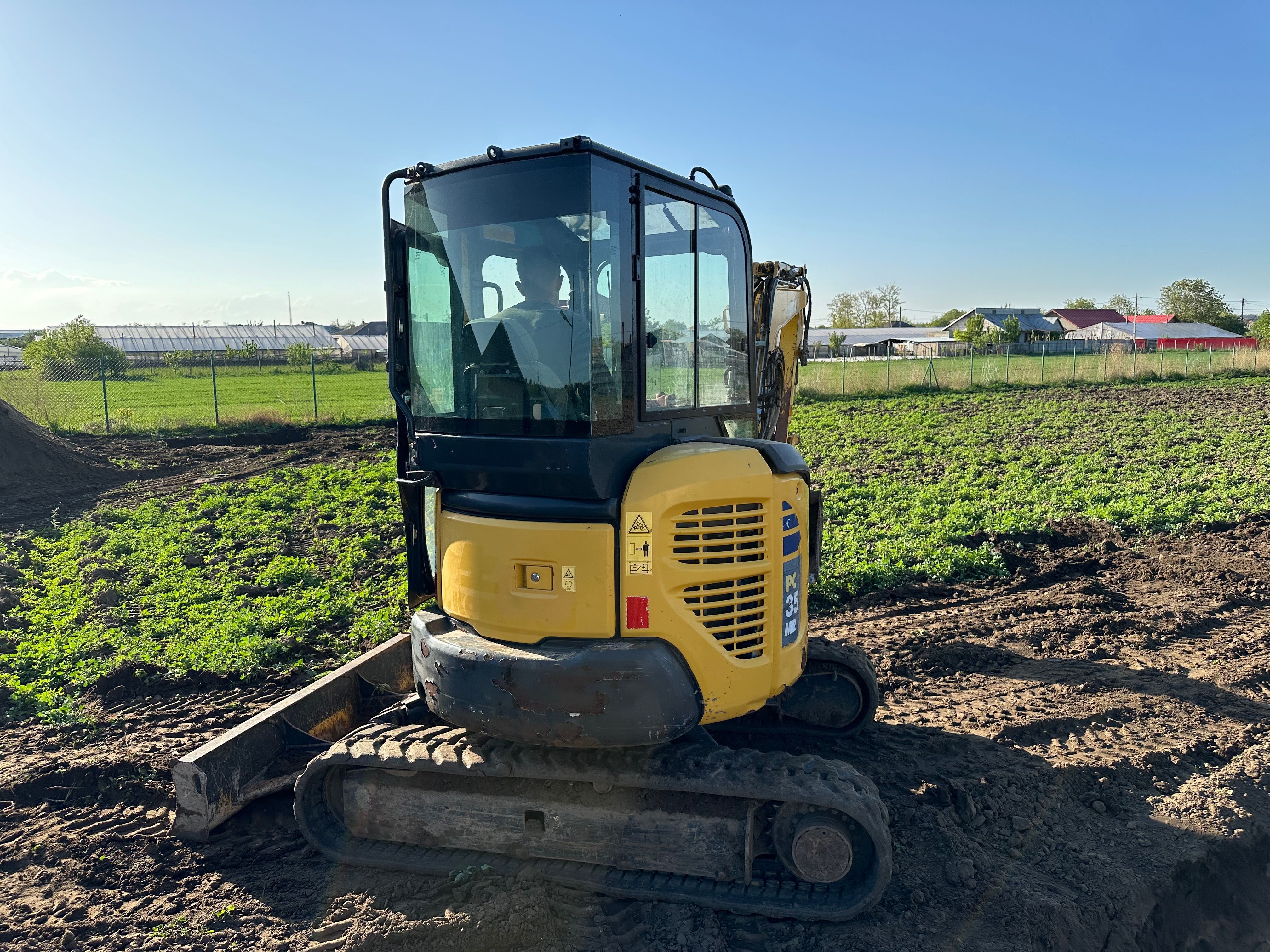 Escavator Komatsu pc 35