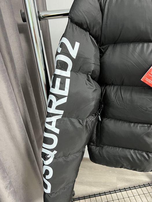 Geaca DSQUARED2 super calitate