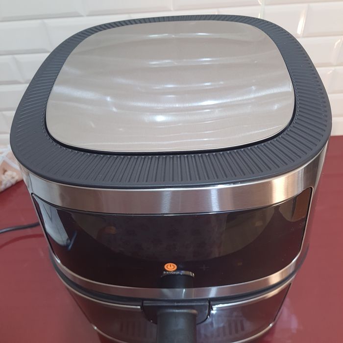 Friteuza cu aer cald, Air Fryer 8L, 2400 W, afisaj digital LCD color,