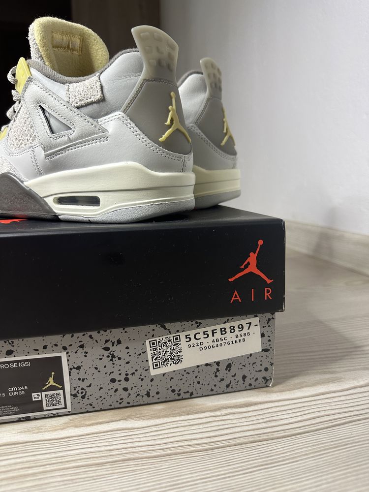 Jordan 4 Photon Dust