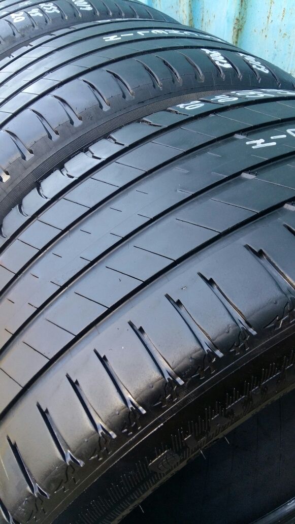 Anvelope Vara 255.45.20+285.40.20 Michelin An 2019