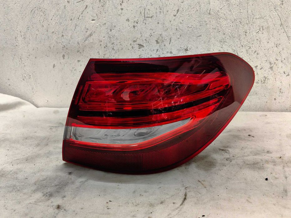 Оригинален стоп Мерцедес Ц205  Mercedes C 205 Led