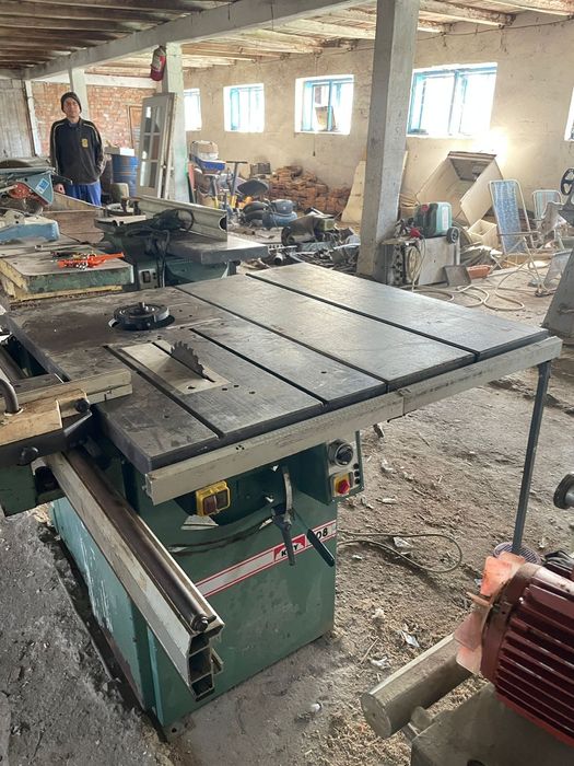 Atelier de tâmplărie