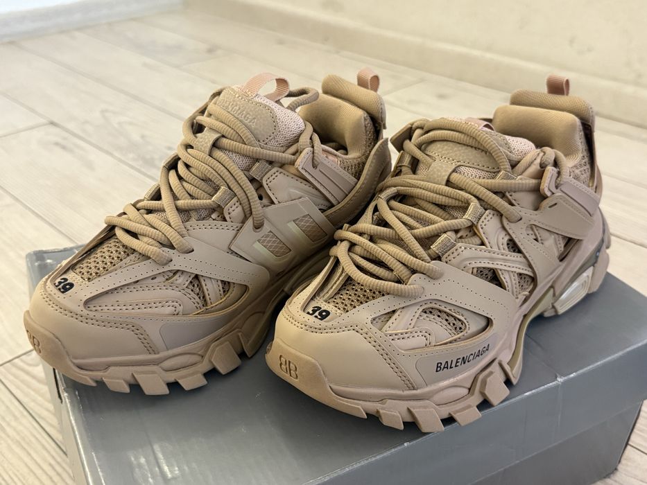Balenciaga track налични номер 39