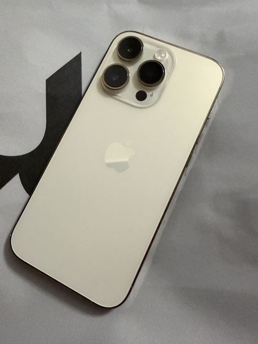 Vand iphone 14 pro,264 impecabil