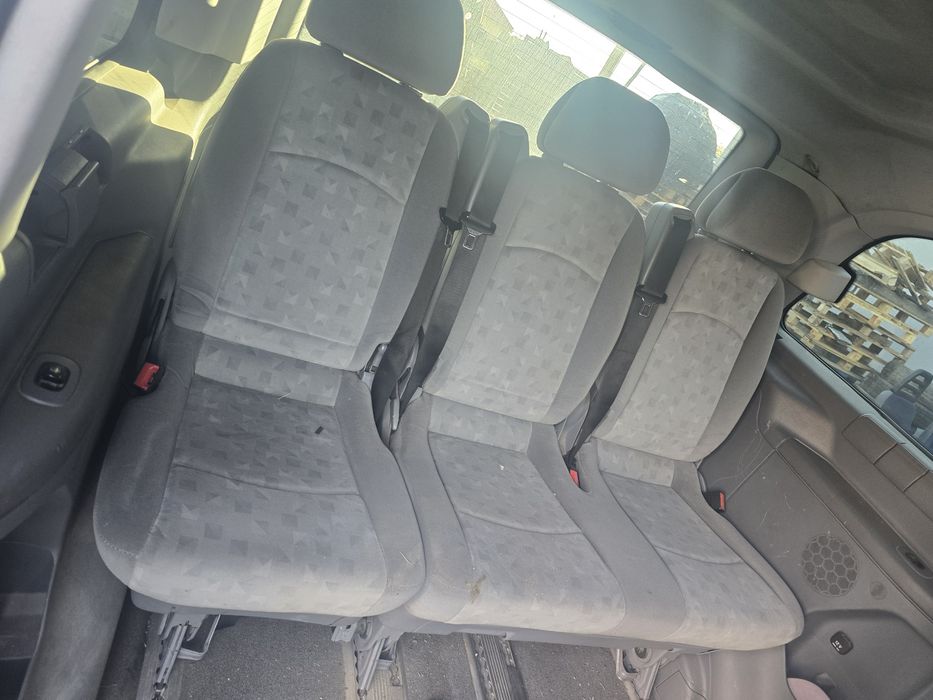 Dezmembrez viano vito interior 6+1 motor 2.2 3.0 NU DESCOMPLETEZ INTER