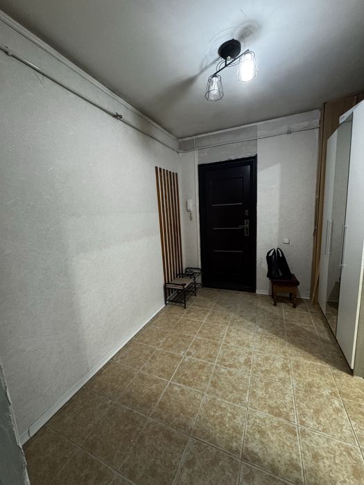 Продам угловую теплую 2х комн кв на Гоголя 113, готовую к заселению