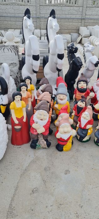 Decoratiuni gradina/pitici/vulturi de vânzare Galbinasi Buzau