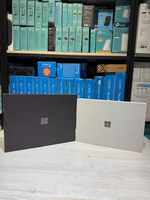 Microsoft  SURFACE PRO 12 (SnapDragon XPLUS / 16GB / 256GB / 13")