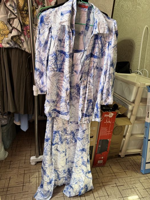 Продается платья