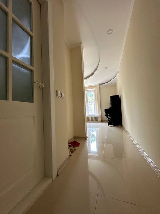 Своя в аренду  1 комнатная квартира Чилонзор -9 академический колледж