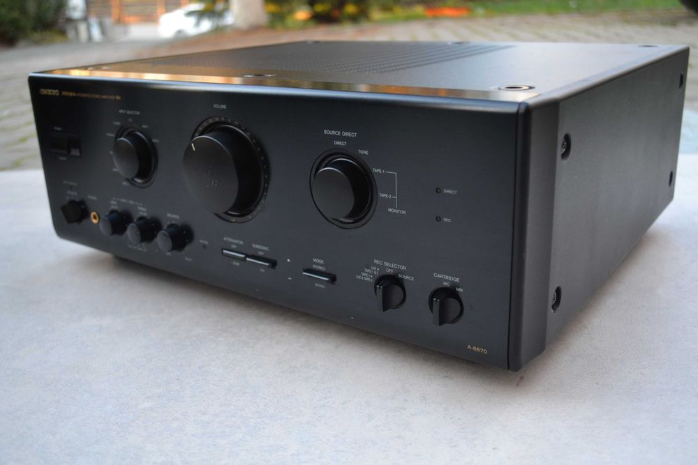 Amplificator Onkyo Integra A 8870