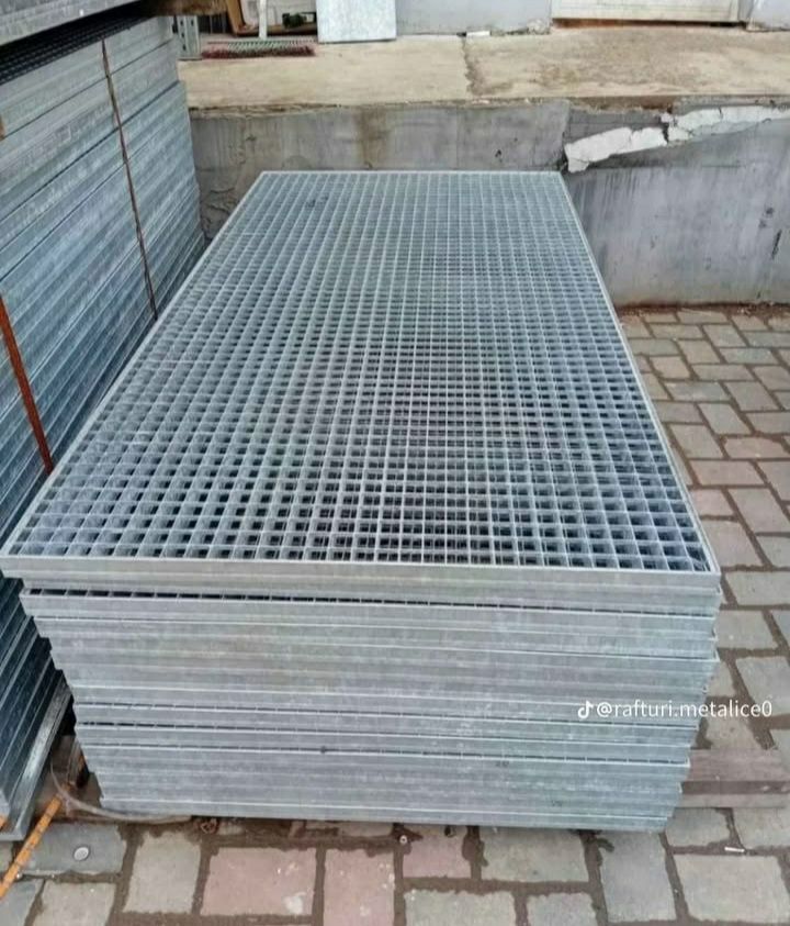 Vand gretare zincate si trepte zincate