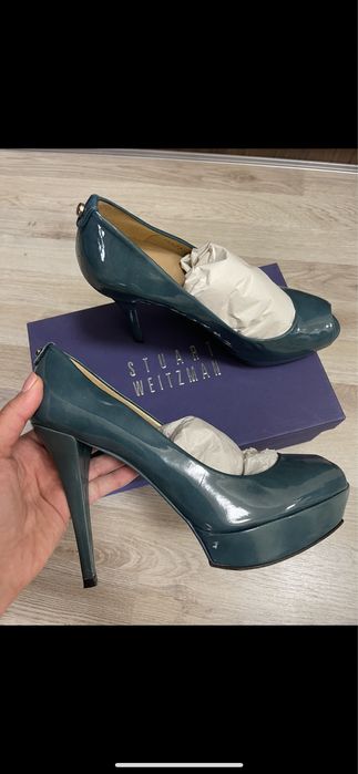 Високи обувки Stuart Weitzman