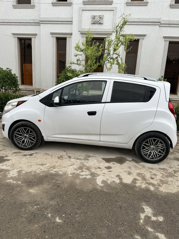 Chevrolet Spark 2011-yill