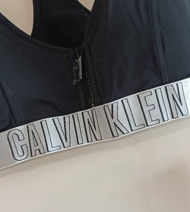 Calvin Klein дамски потник.