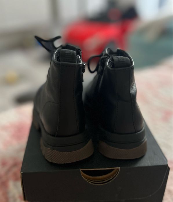 Ghete Zara marimea 22