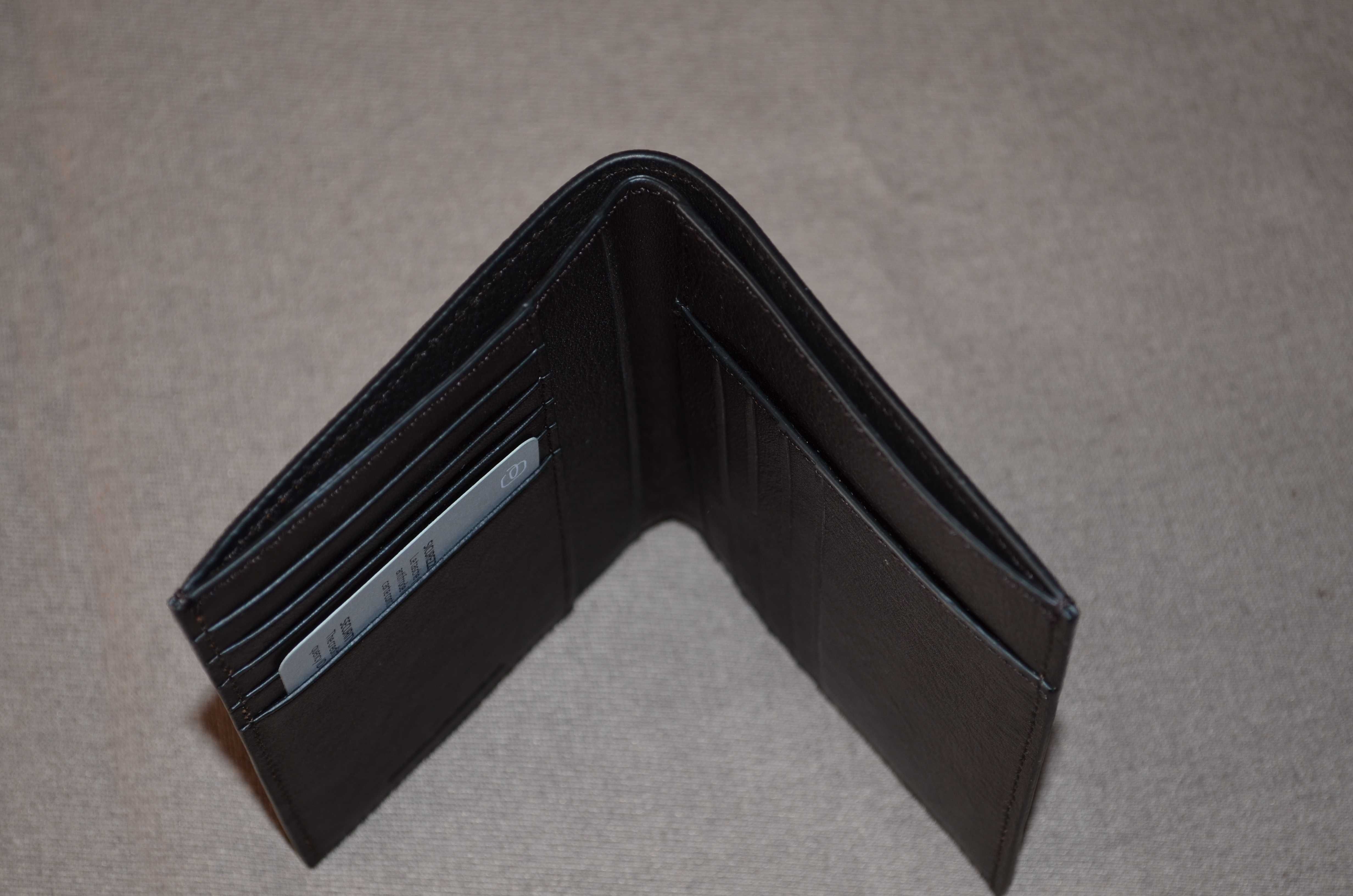 Piquadro Black Square с RFID защита луксозен вертикален портфейл