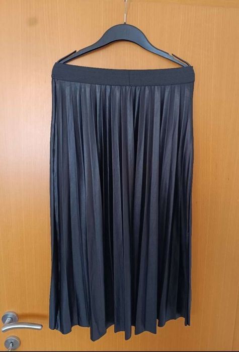 Rochie plisată nouă mărimea M