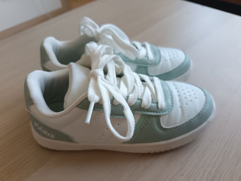 Детски обувки 31