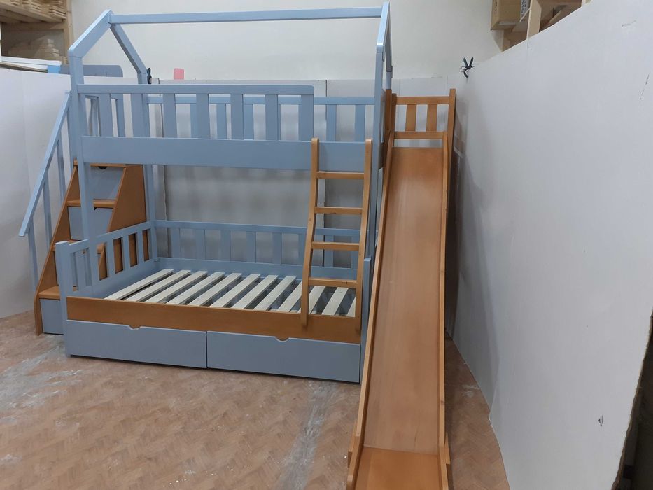 TRANSPORT GRATUIT.Pat etajat cod 3505A