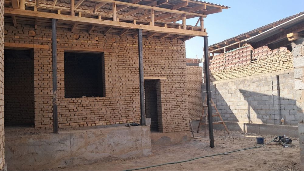 Уй сотилади манзи Ибинсино Шодиёна кочасида