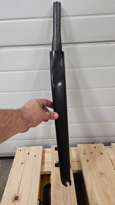 Furca fixa carbon 29