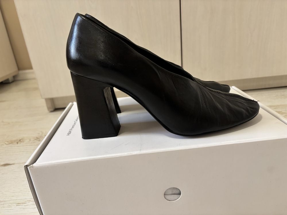 Zara Woman Дамски обувки на ток