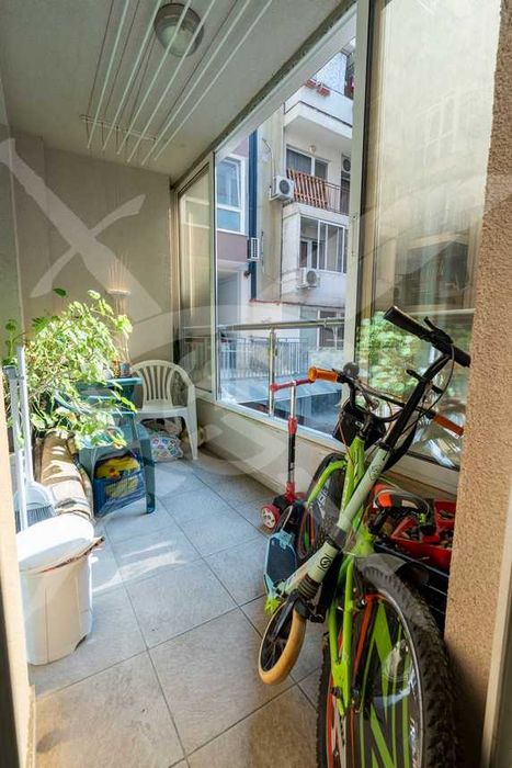 Продава се Двустаен апартамент в Варна, Възраждане 1 - 61 кв.м за 2294 €/кв.м - Снимка #7