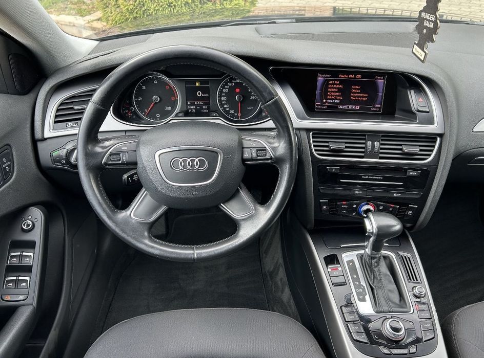 Vând Audi A4 B8 Facelift cutie automata 8+1  Multitronic