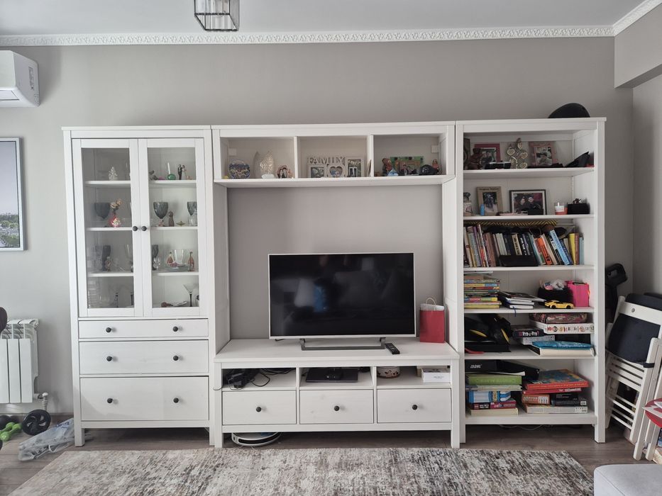 Продаю стенку - гарнитур IKEA