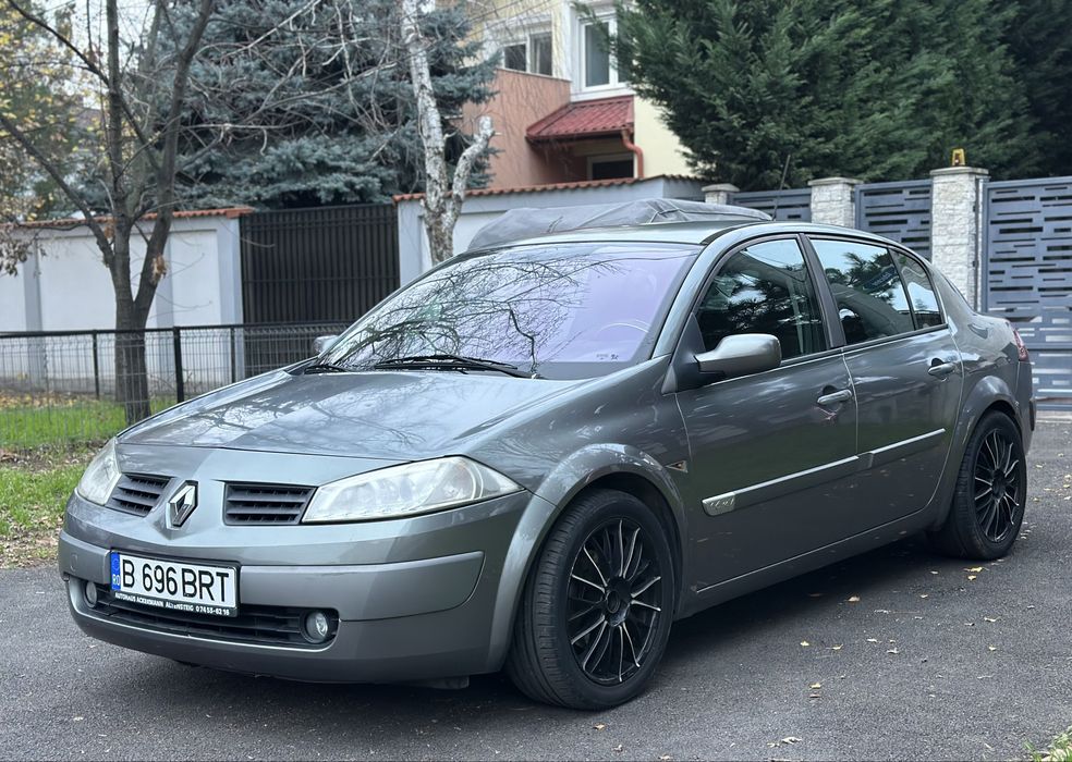 Renault Megane II – 2005 – 1.6 16V – Keyless Entry & Go – Privilege