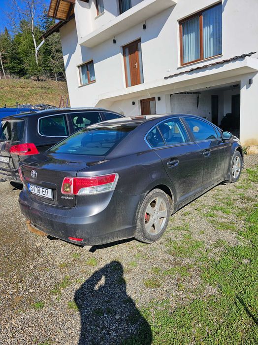 Toyota avensis t27