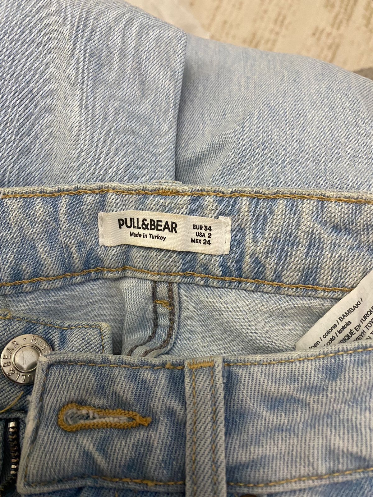 Джинсы Pull & Bear Eur 34 размера