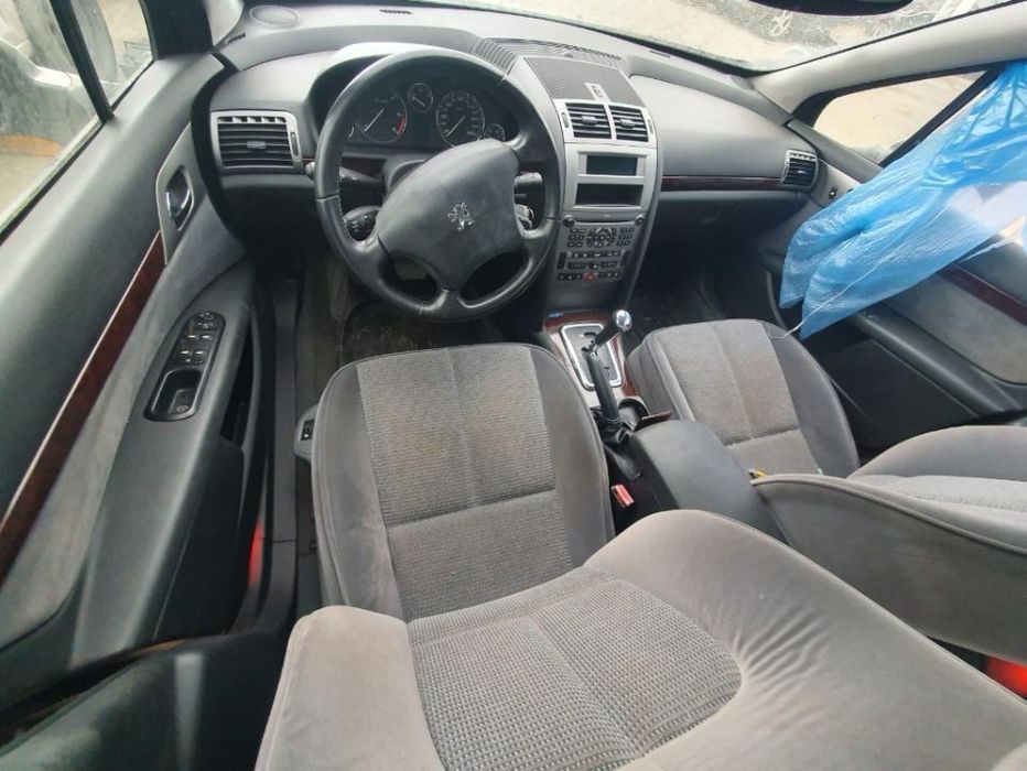 Dezmembrez Peugeot 407 motor 2.0hdi 100kw, 136cp  RHR dezmembrari cutie de viteze automata